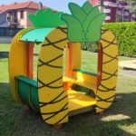 Ananotta, casetta a forma di Ananas per scuola materna e parco pubblico in alluminio, acciaio e polietilene by Stileurbano
